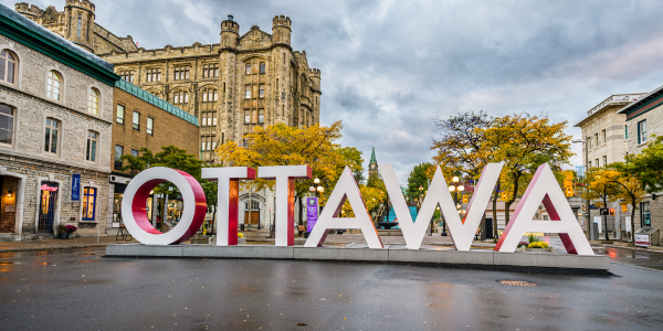 Ottawa sign at the ByWard market