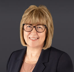 Tracy Greig